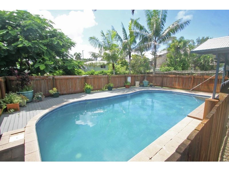 4 Ward Close, South Gladstone QLD 4680