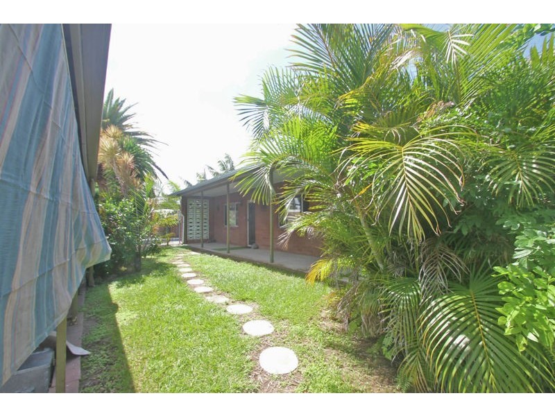 4 Ward Close, South Gladstone QLD 4680