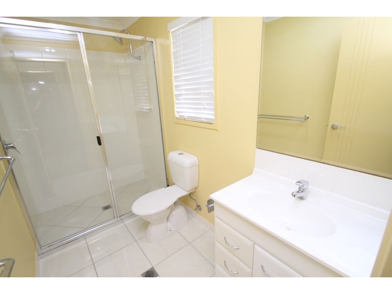 32 Harmony Drive, Clinton QLD 4680