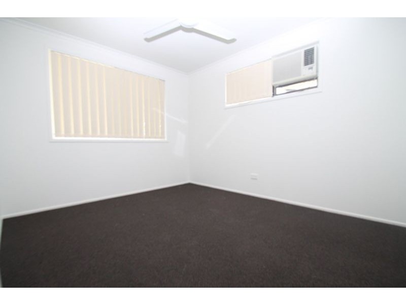7 Wodonga Street, Clinton QLD 4680
