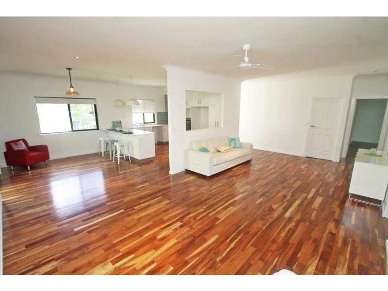 7B Centaurus Close, Telina QLD 4680