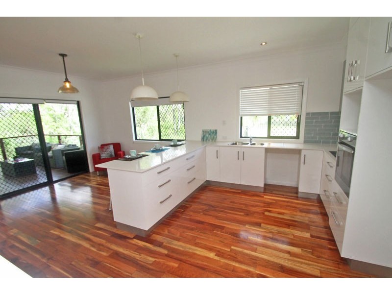 7B Centaurus Close, Telina QLD 4680