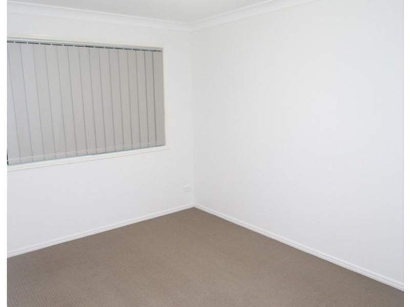 6 Biarri Street, Glen Eden QLD 4680