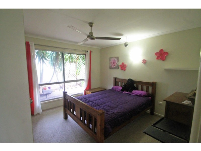 6 Camille Street, Clinton QLD 4680
