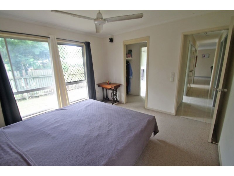 6 Camille Street, Clinton QLD 4680