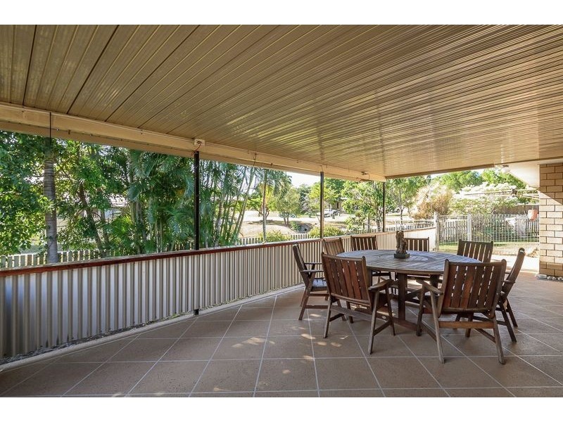 22 Deborah Street, Glen Eden QLD 4680