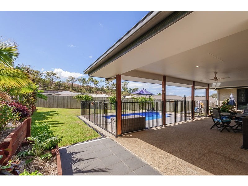 11 Markowitz Place, Kirkwood QLD 4680