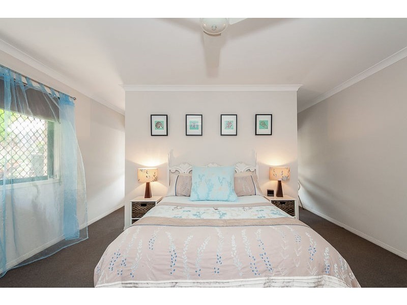 11 Markowitz Place, Kirkwood QLD 4680