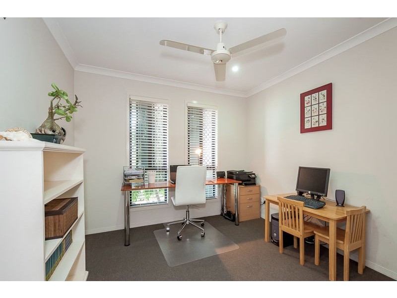 11 Markowitz Place, Kirkwood QLD 4680