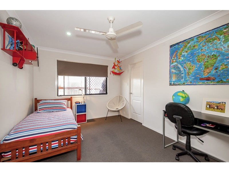 11 Markowitz Place, Kirkwood QLD 4680