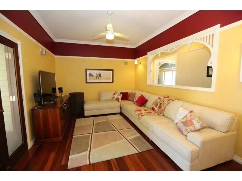 43 Alfred Street, Tannum Sands QLD 4680