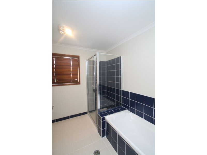 43 PARK STREET, West Gladstone QLD 4680
