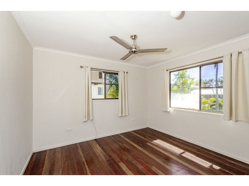 3 Lilly Street, Boyne Island QLD 4680
