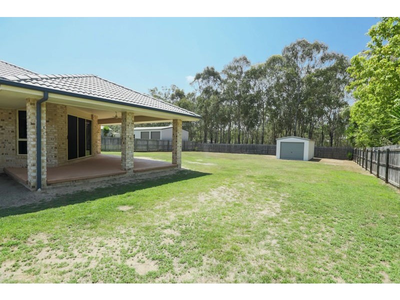 21 Beezley Street, Glen Eden QLD 4680