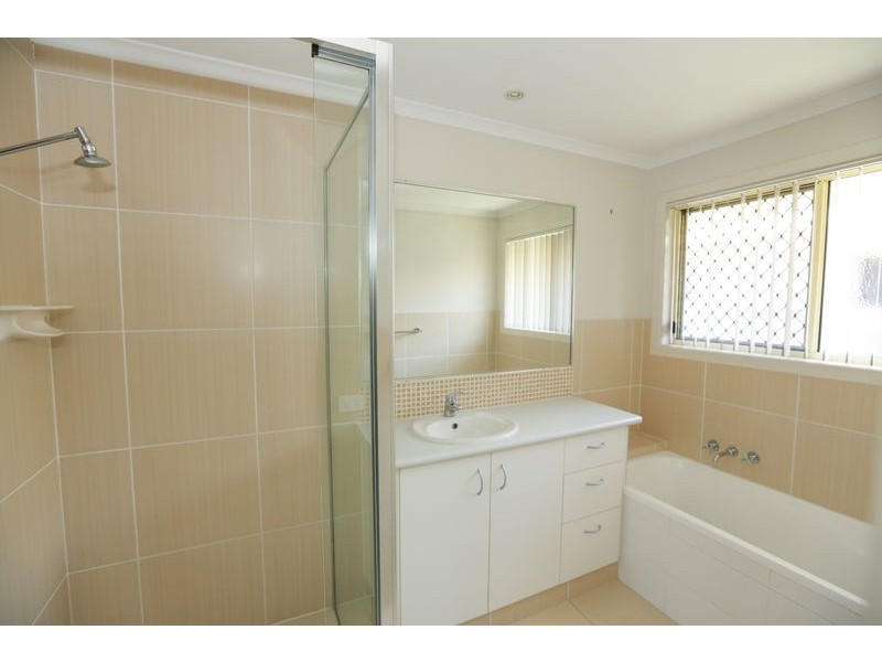 21 Beezley Street, Glen Eden QLD 4680