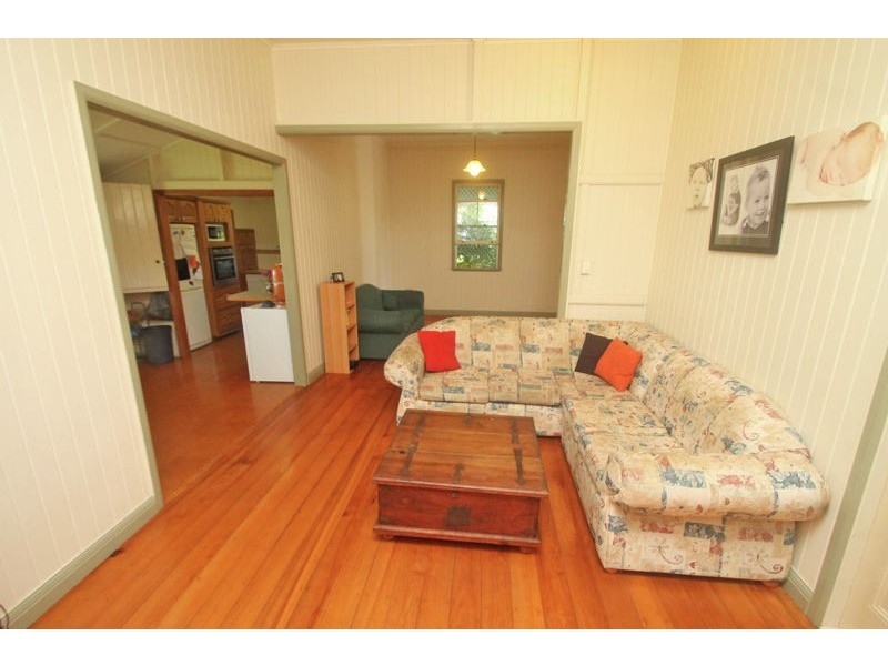 17 Short Street, South Gladstone QLD 4680