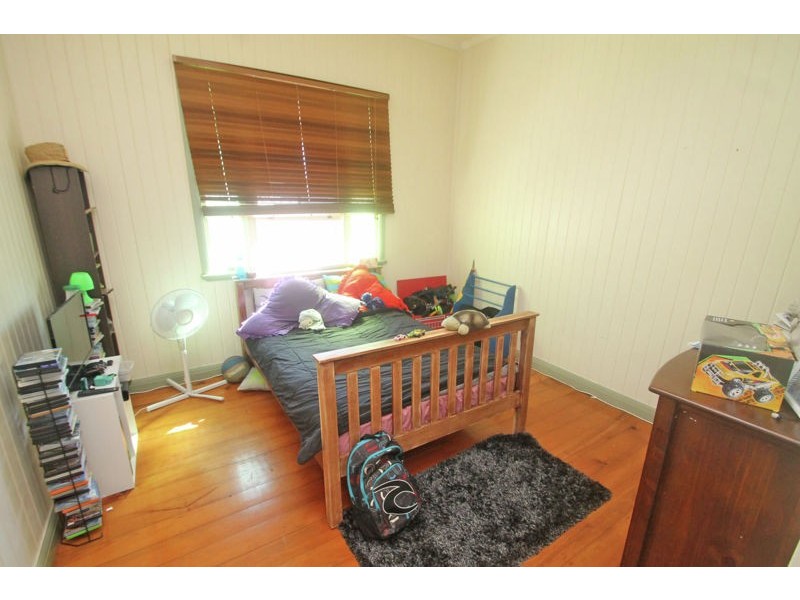 17 Short Street, South Gladstone QLD 4680