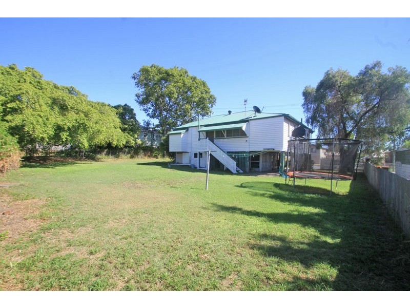 17 Short Street, South Gladstone QLD 4680