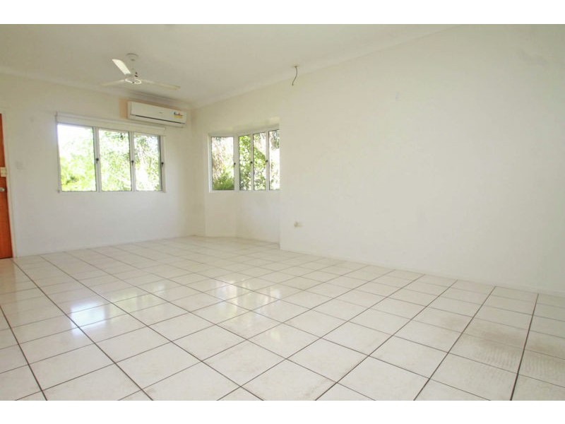 2 Lomas Street, West Gladstone QLD 4680