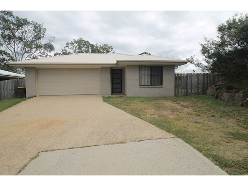 18 MELALEUCA PLACE, Glen Eden QLD 4680