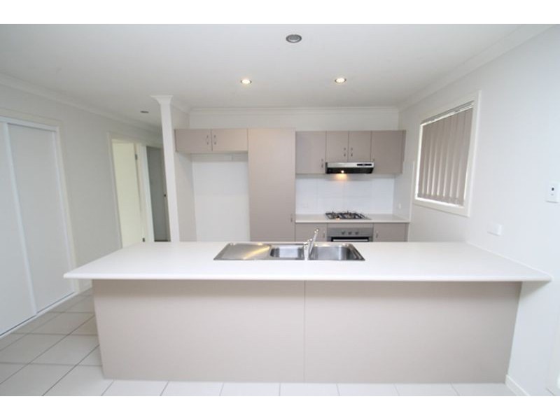 18 MELALEUCA PLACE, Glen Eden QLD 4680