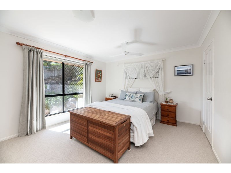 9 Reliance Court, Clinton QLD 4680