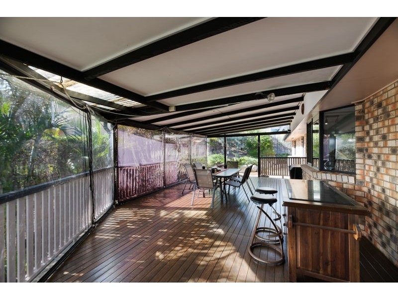 9 Reliance Court, Clinton QLD 4680