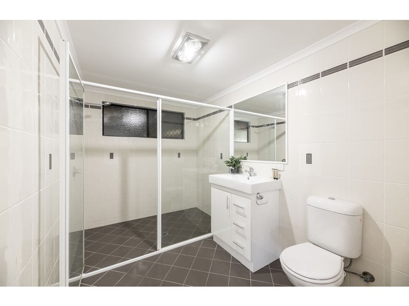 9 Reliance Court, Clinton QLD 4680