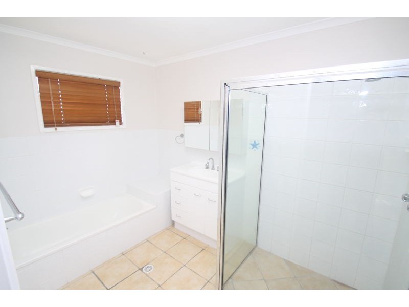 5 Intrepid Street, Clinton QLD 4680