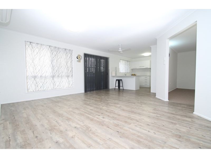 3 Weatherley Court, Clinton QLD 4680