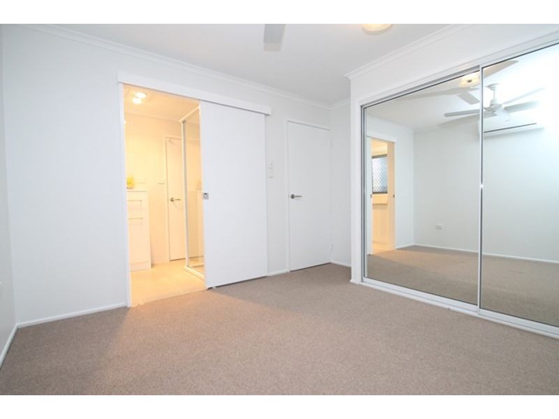 3 Weatherley Court, Clinton QLD 4680