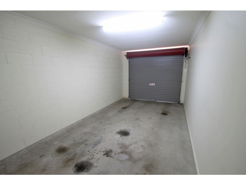 21 Linhow Crescent, Clinton QLD 4680