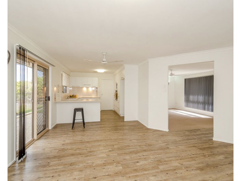 3 Weatherley Court, Clinton QLD 4680