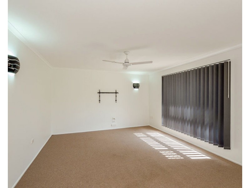 3 Weatherley Court, Clinton QLD 4680