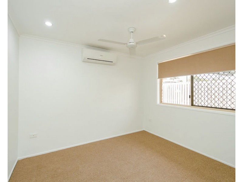 3 Weatherley Court, Clinton QLD 4680