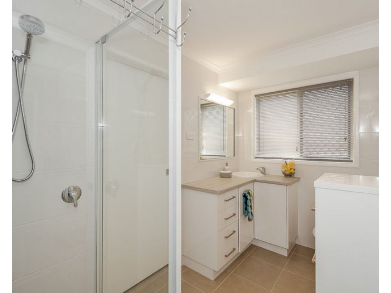 3 Weatherley Court, Clinton QLD 4680