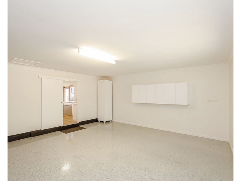 3 Weatherley Court, Clinton QLD 4680