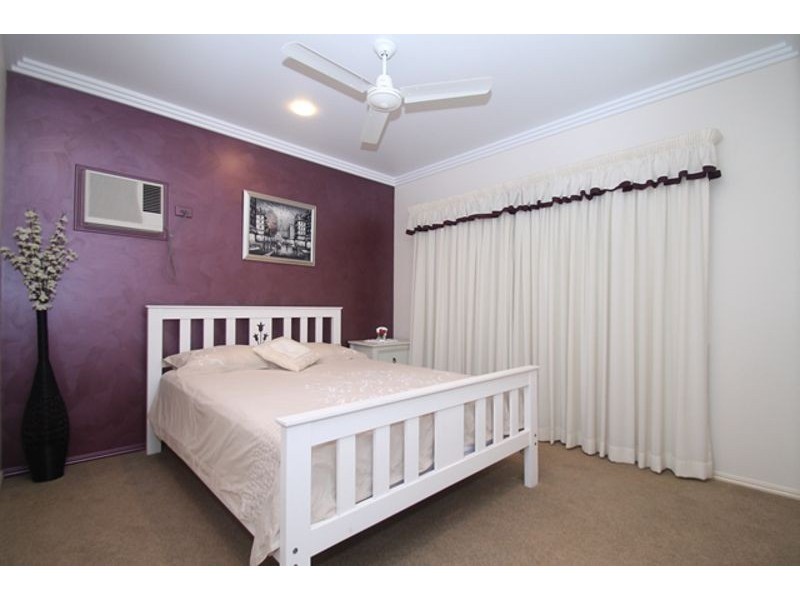 27 Dolphin Terrace, South Gladstone QLD 4680