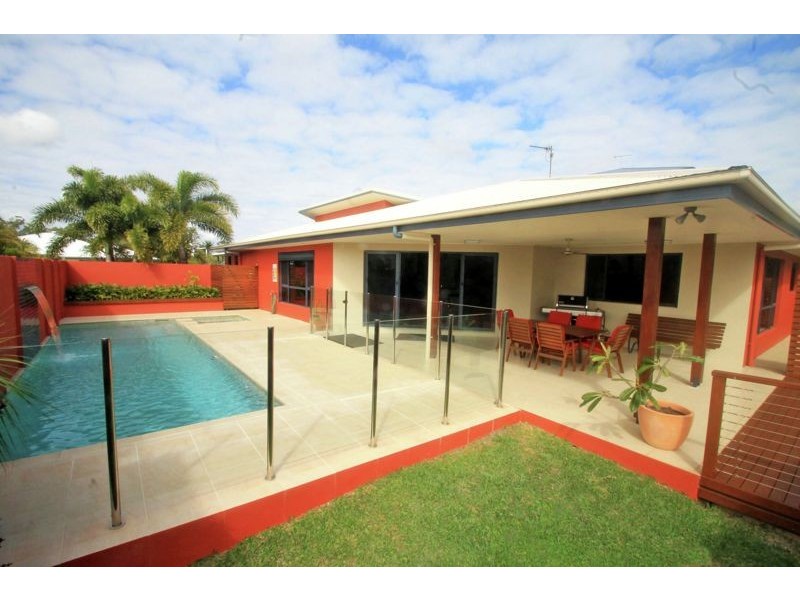 5 Panorama Court, Glen Eden QLD 4680
