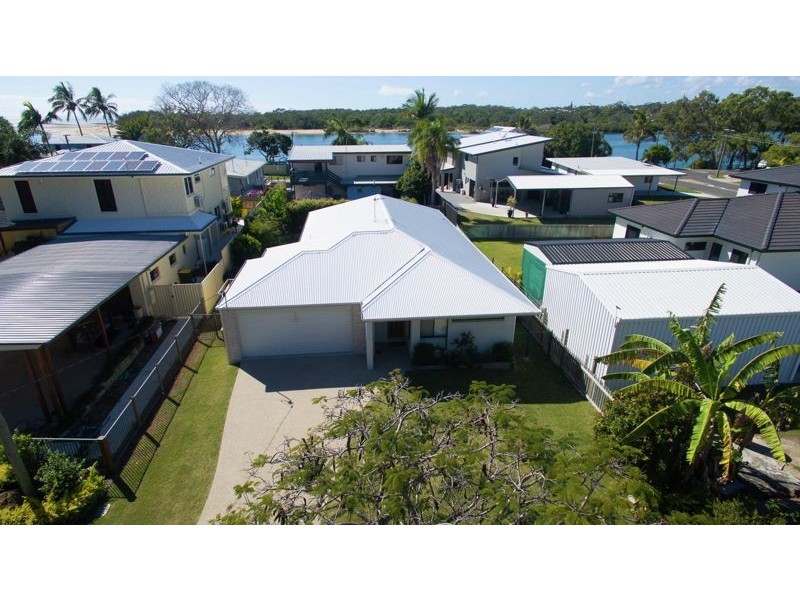 66 Wyndham Avenue, Boyne Island QLD 4680
