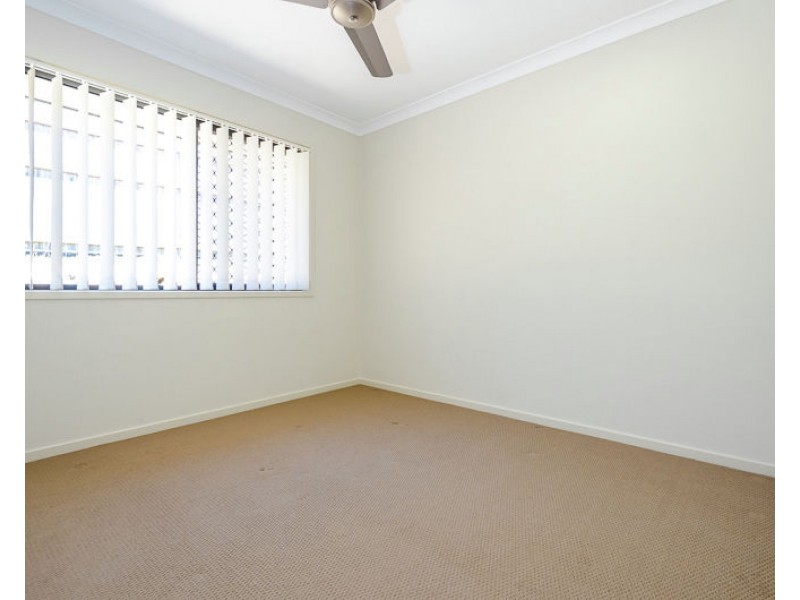 11 Sturt Court, Glen Eden QLD 4680