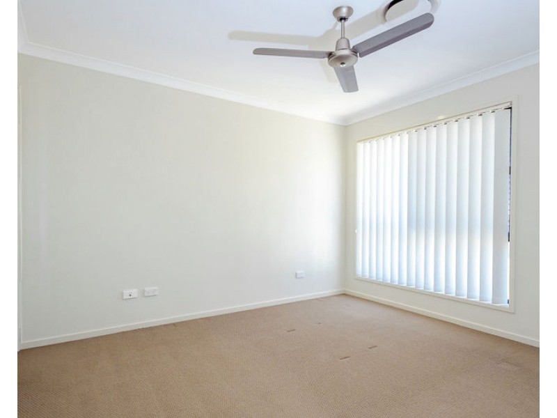 11 Sturt Court, Glen Eden QLD 4680