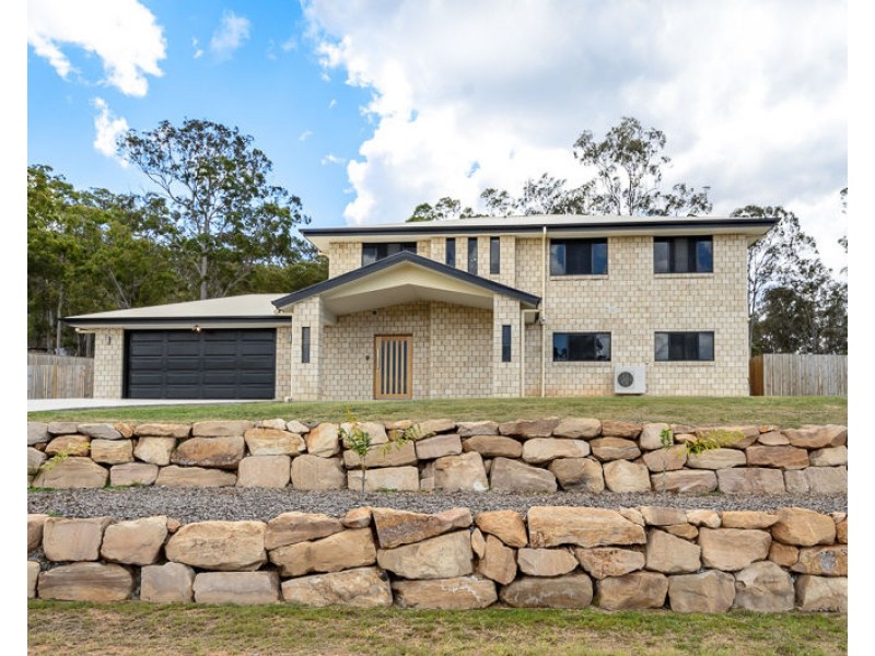 424 Jim Whyte Way, Burua QLD 4680