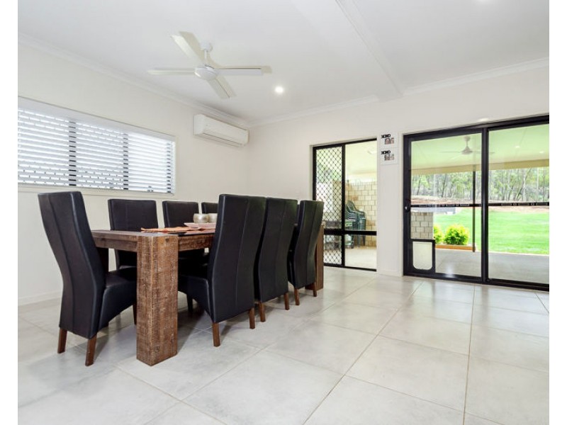 424 Jim Whyte Way, Burua QLD 4680