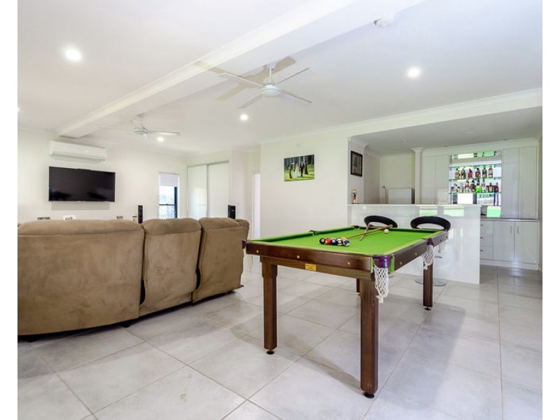 424 Jim Whyte Way, Burua QLD 4680