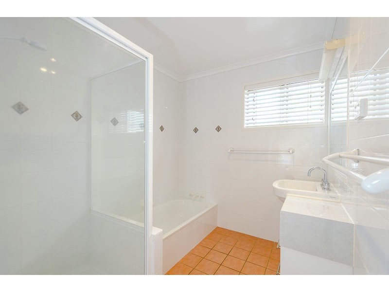 5 Ormiston Street, Clinton QLD 4680