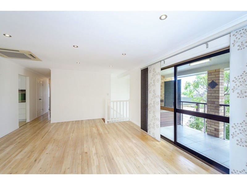 5 Ormiston Street, Clinton QLD 4680