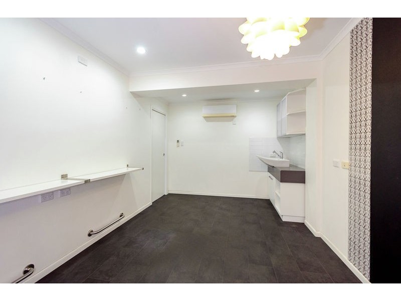 5 Ormiston Street, Clinton QLD 4680