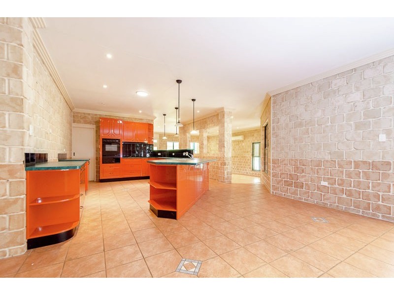 5 Maraboon Court, Clinton QLD 4680