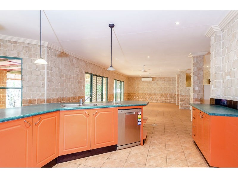 5 Maraboon Court, Clinton QLD 4680